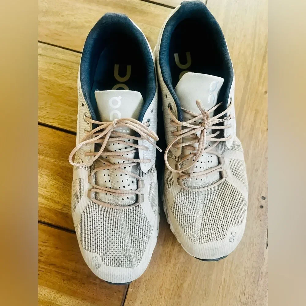 On Running Tan Sneakers; Men’s Size 11.5, GREAT pre-loved condition